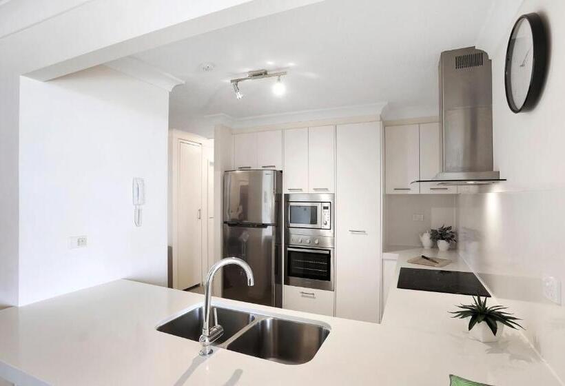 דירת 2 חדרים נוף לים, Breakers North Absolute Beachfront Apartments