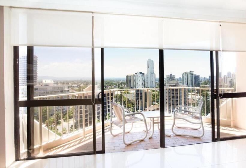 2 Bedrooms Apartment City View, Breakers North Absolute Beachfront Apartments