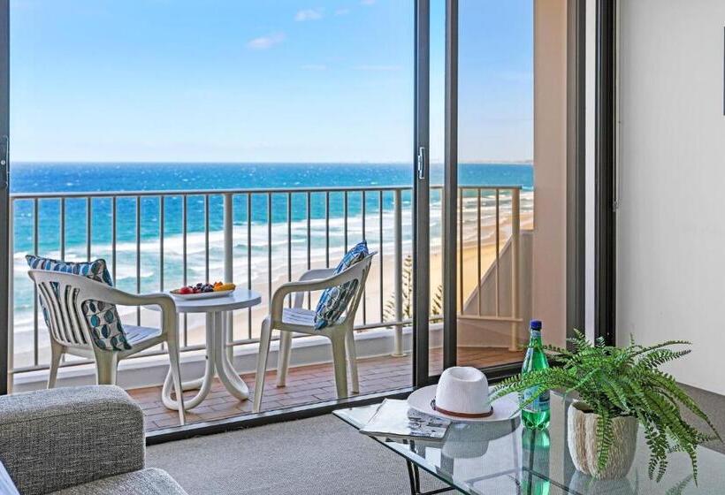 شقة سوبيريور غرفتين, Breakers North Absolute Beachfront Apartments