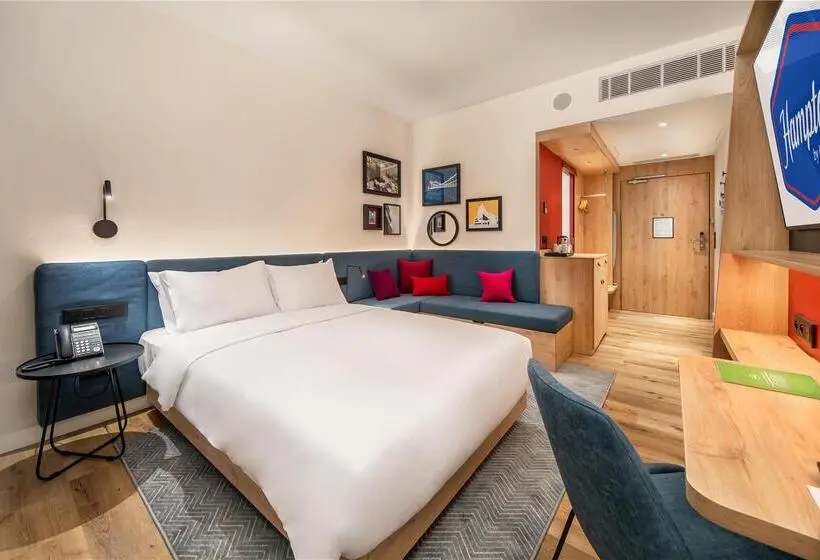 キングサイズベッドのスタンダードルーム, Doubletree By Hilton Charleston Mount Pleasant