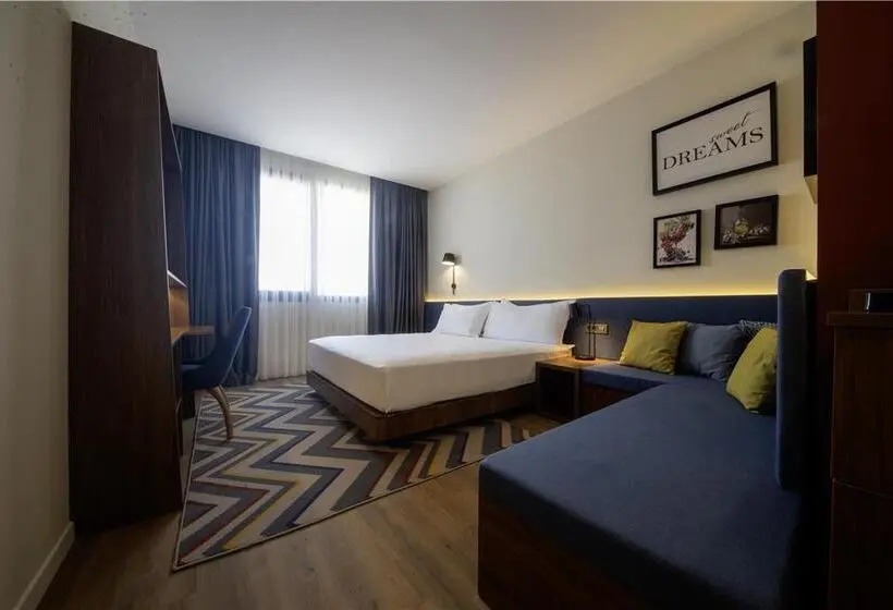 キングサイズベッドのスタンダードルーム, Doubletree By Hilton Charleston Mount Pleasant
