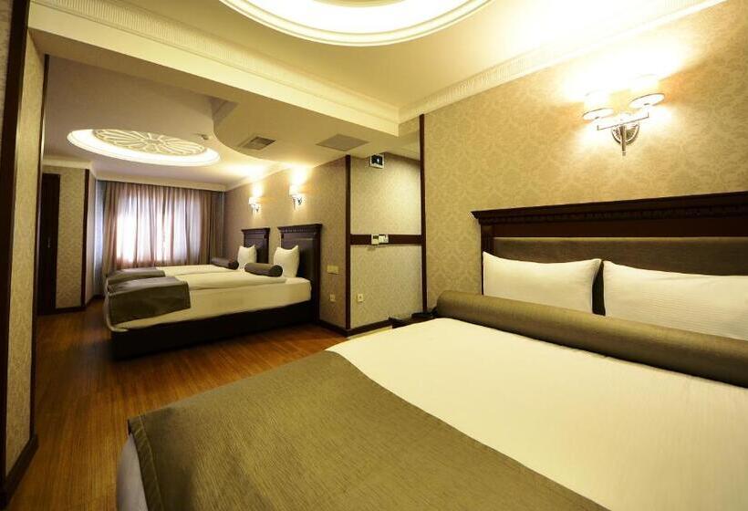 Standard Quadruple Room