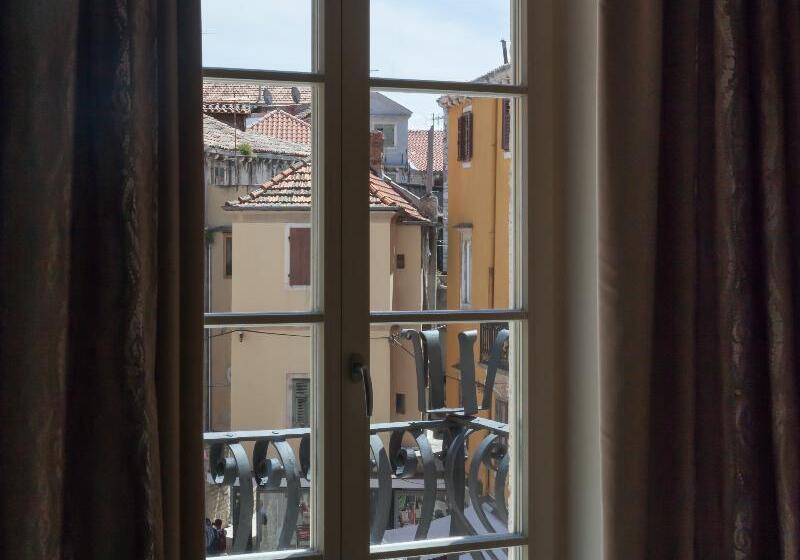 جناح إدارى, Heritage Hotel Life Palace