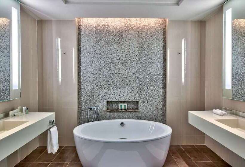 جناح بريميوم غرفتين نوم, Hilton Nay Pyi Taw