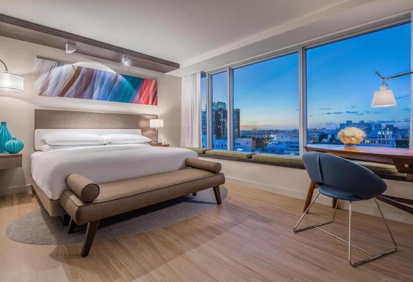 Стандартный Номер Кровать Кинг, Hyatt Centric South Beach Miami