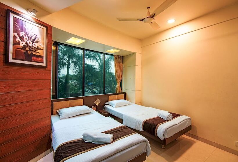 スーペリアールーム, La Hotel Metro Near Bkc