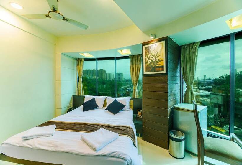 スーペリアールーム, La Hotel Metro Near Bkc