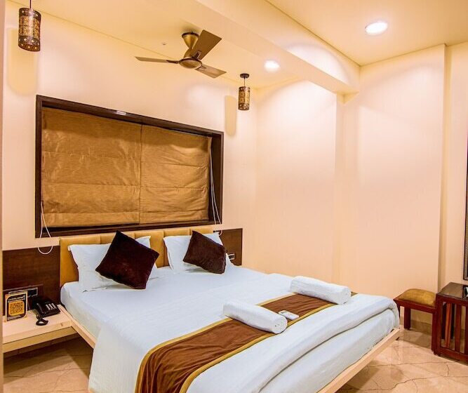 スーペリアールーム, La Hotel Metro Near Bkc