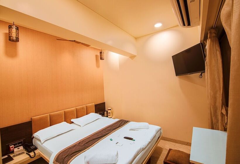 スーペリアールーム, La Hotel Metro Near Bkc