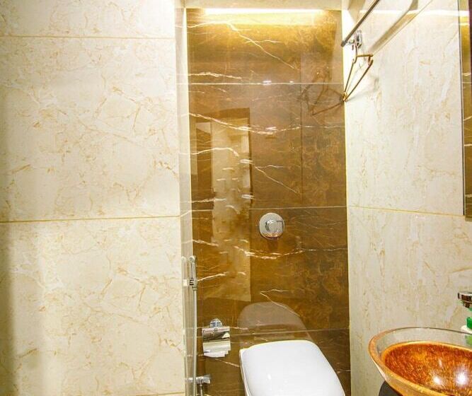 スーペリアールーム, La Hotel Metro Near Bkc