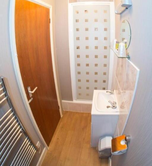 １ベッドルームハウス, Le Chene