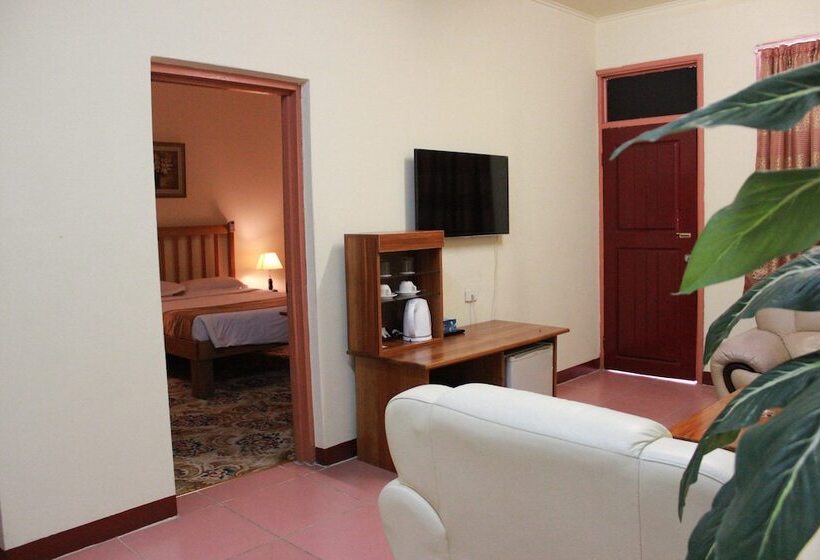 ガーデンビュースイート, Pacific Crown