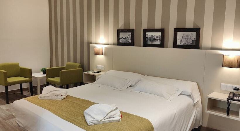 غرفة بريميوم رباعية, San Lorenzo Boutique