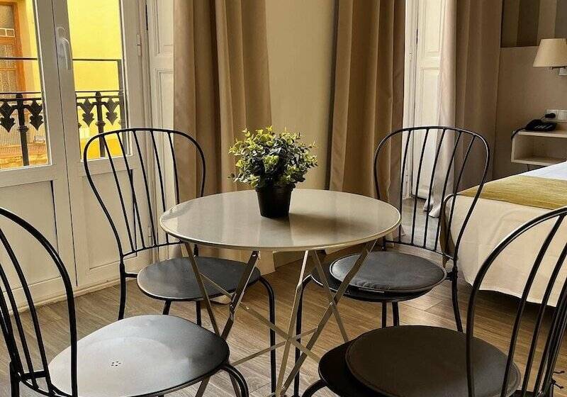 غرفة بريميوم رباعية, San Lorenzo Boutique