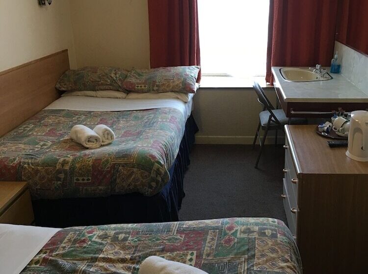 חדר סטנדרט חדר אמבטיה משותף, Smiths