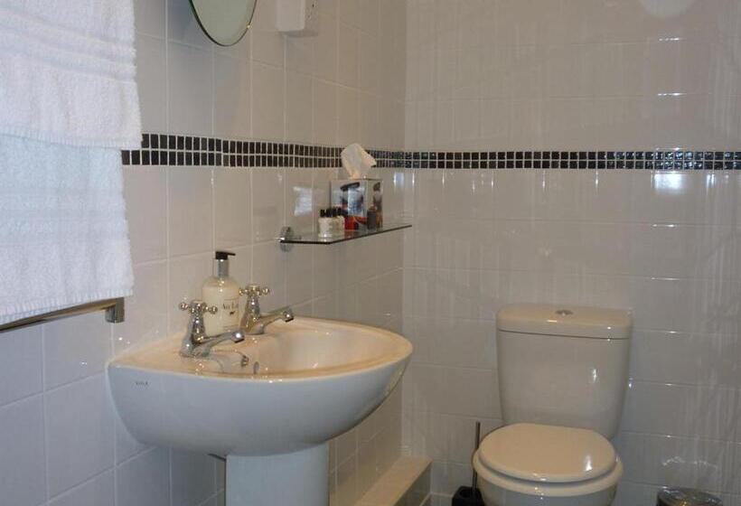 스위트 킹사이즈 침대, St Hilary Guest House