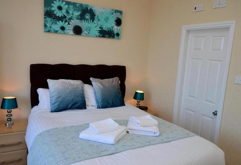 디럭스 룸 킹사이즈 침대, St Hilary Guest House