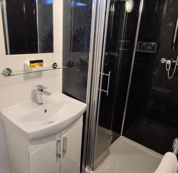 Стандартный Номер Кровать Кинг, The Penkelie