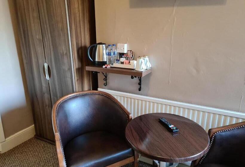 Номер Стандарт, The Penkelie