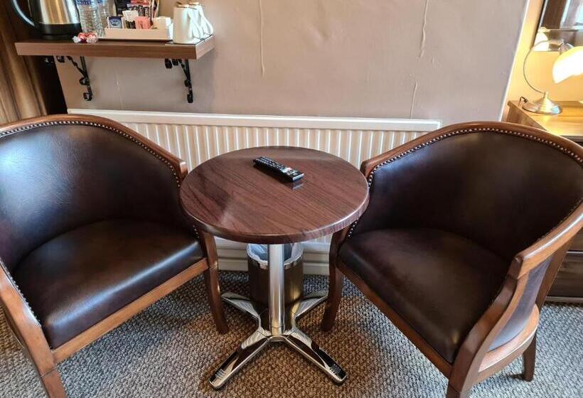 Номер Стандарт, The Penkelie