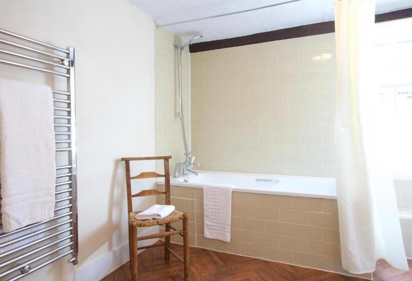 חדר סטנדרט, The Talbot Inn