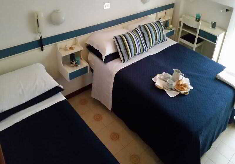 חדר סטנדרט לשלושה, Venus