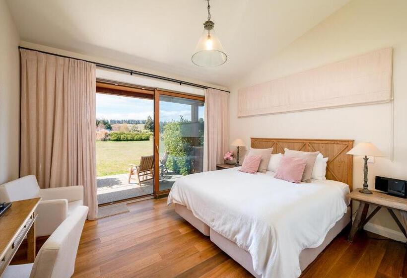 带大床的高级房间, Wanaka Haven