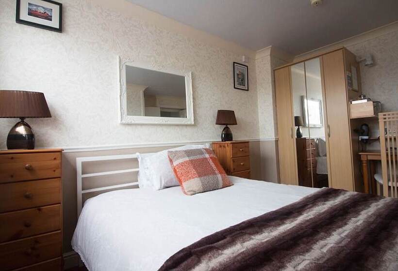 اتاق عادی, The Kensington