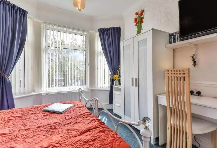 سوئیت با تخت بزرگ, The Kensington