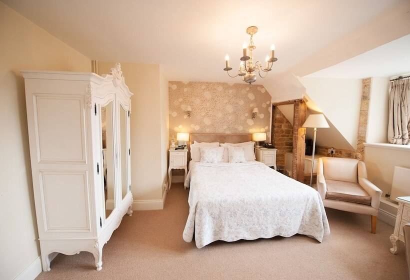 クラシックルーム, Rushton Hall Hotel And Spa