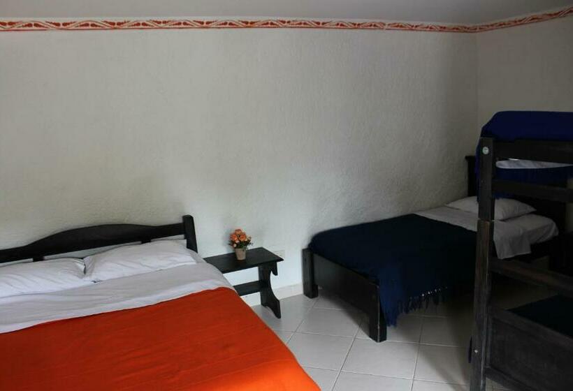 غرفة عائلية, Centro Vacacional Paraiso Termal