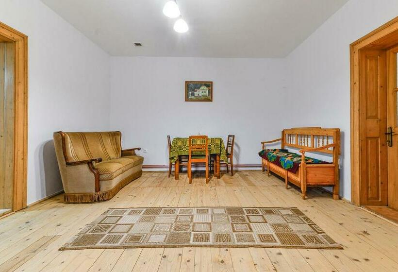 Трехместный Номер Стандарт Совместная Ванная, Casa Trappold