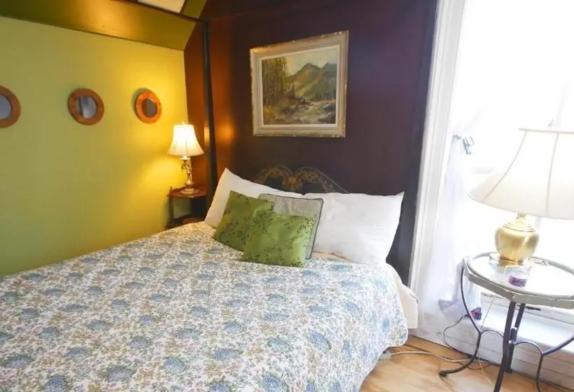 スイート, Bristows Inn