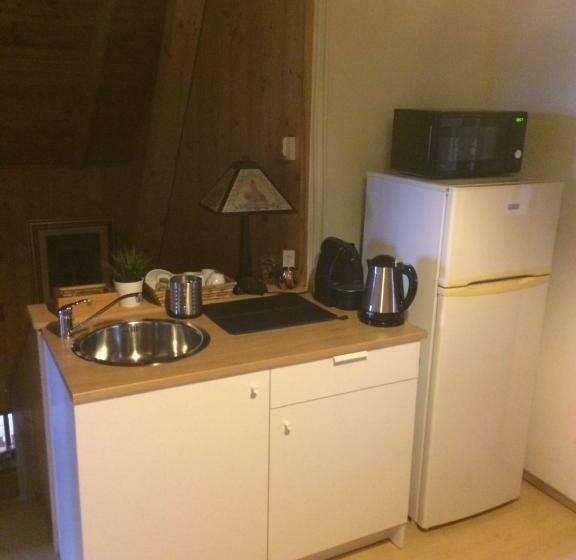 غرفة قياسية رباعية, Cosy Rooms On The Lake Near Budapest And The Airport