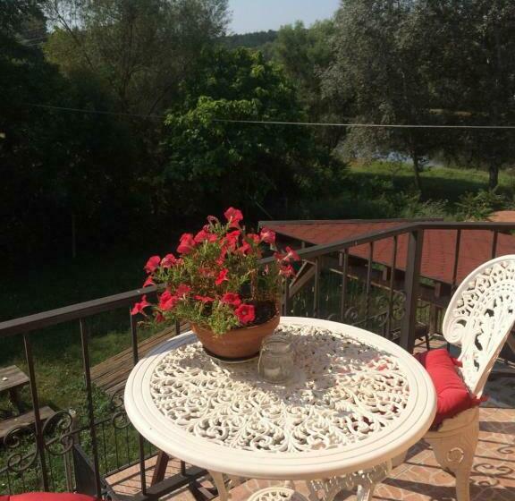 غرفة قياسية رباعية, Cosy Rooms On The Lake Near Budapest And The Airport