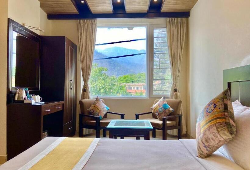 Chambre Executive Lit King Size, Green View By Green Tree Hotels