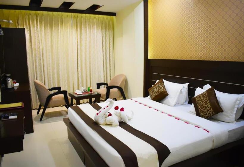 اتاق اجرایی با تخت بزرگ, Green View By Green Tree Hotels
