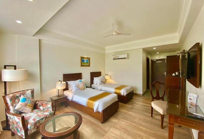 اتاق سوپریور با تخت بزرگ, Green View By Green Tree Hotels