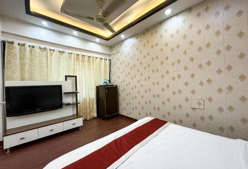 Chambre Familiale, Green View By Green Tree Hotels