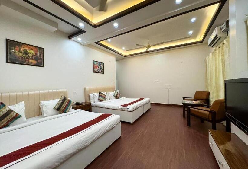 اتاق خانوادگی, Green View By Green Tree Hotels