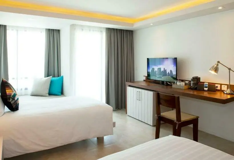 Superior-huone, Zenmaya Oceanfront Phuket, Trademark Collection By Wyndham