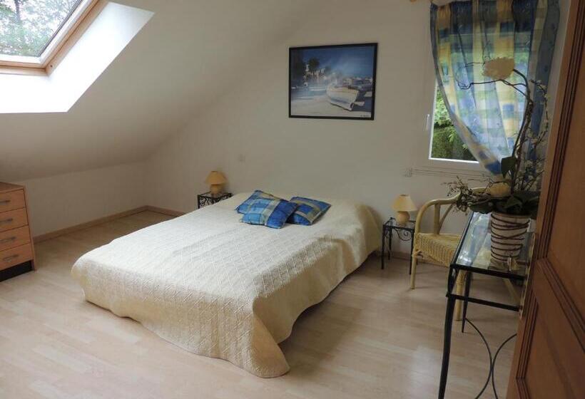 스탠다드 룸, Chambre D Hôtes De Charleval