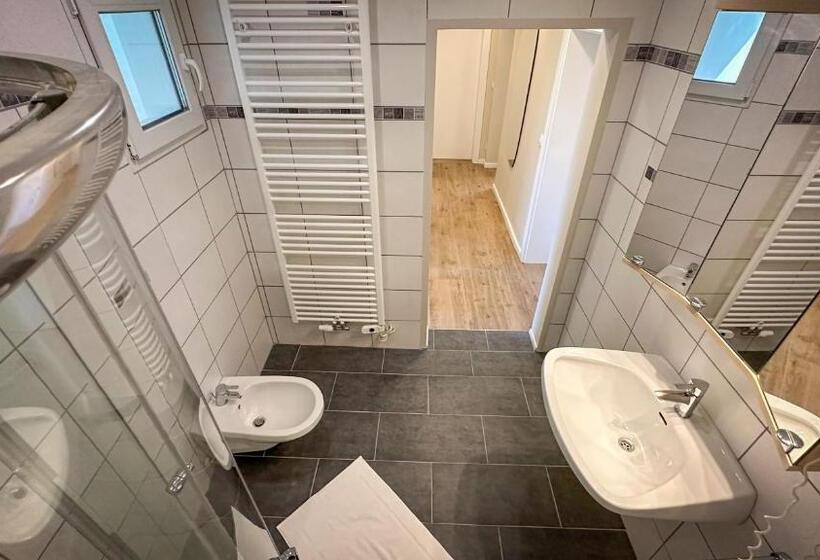 Апартаменты 1 Спальня с Террасой, Gästehaus Lanthaler