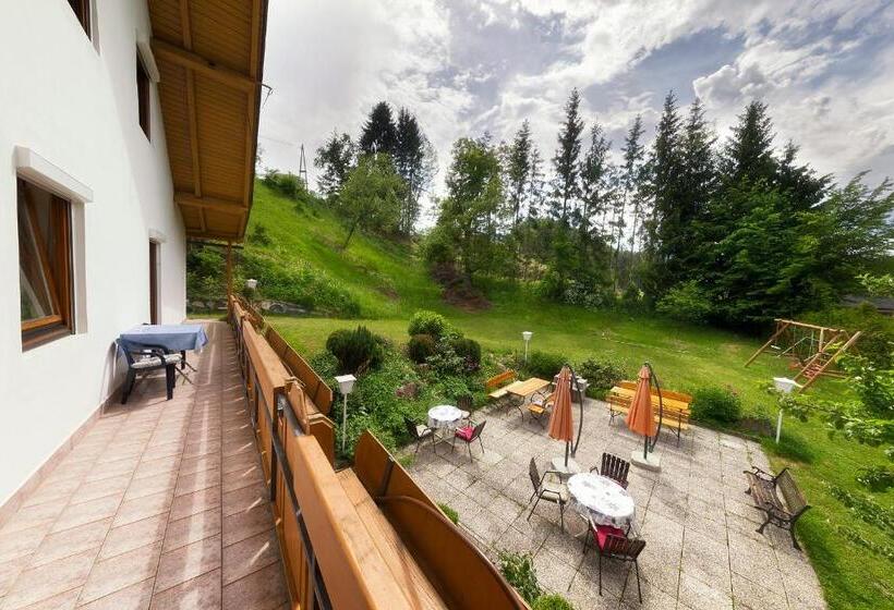 Семейный Номер с Койками, Gästehaus Lanthaler