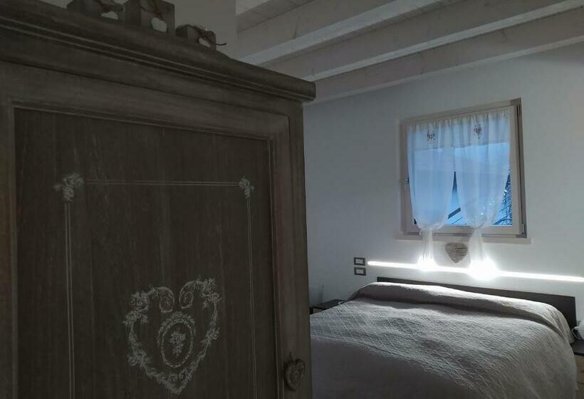 ガーデンビュースタンダードルーム, Idroblu Bondone Lago D Idro