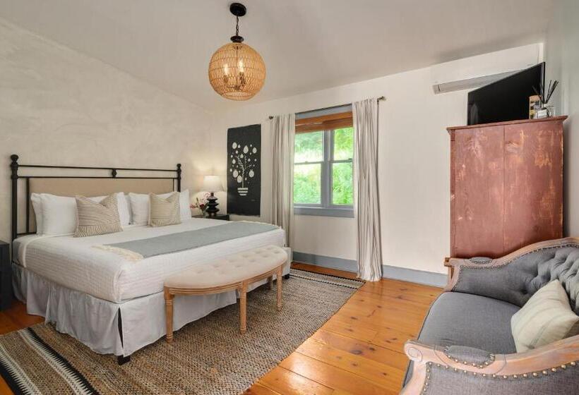 Номер Deluxe Кровать Кинг, Inn At Silver Maple Farm