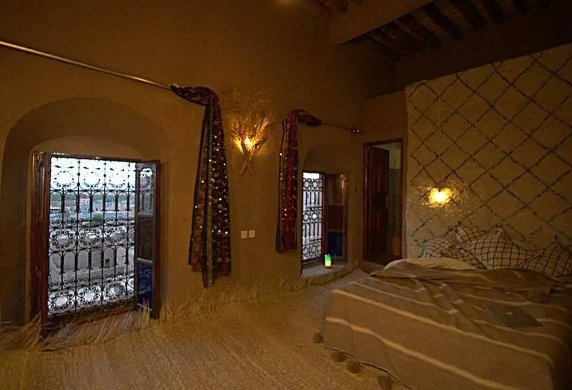 スタンダードトリプルルーム, Kasbah Oulad Othmane