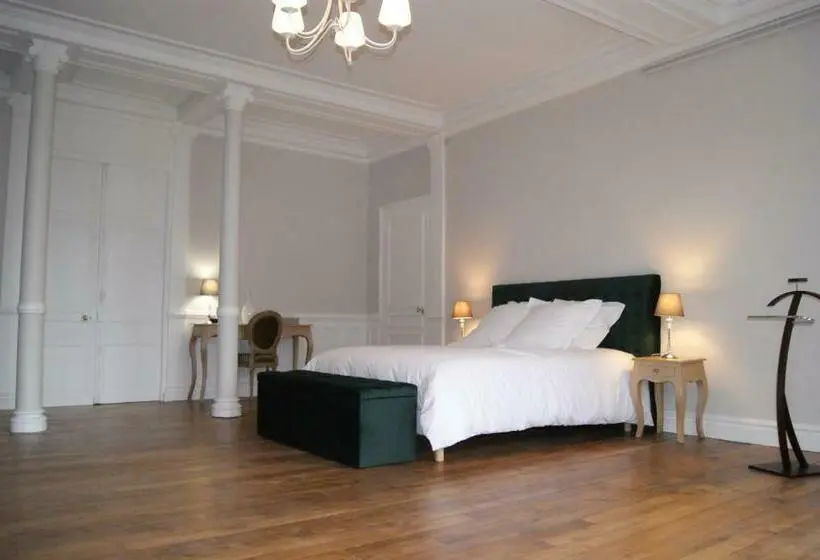 スタンダードルーム, Le Château De La Brosse Chambres D Hôtes