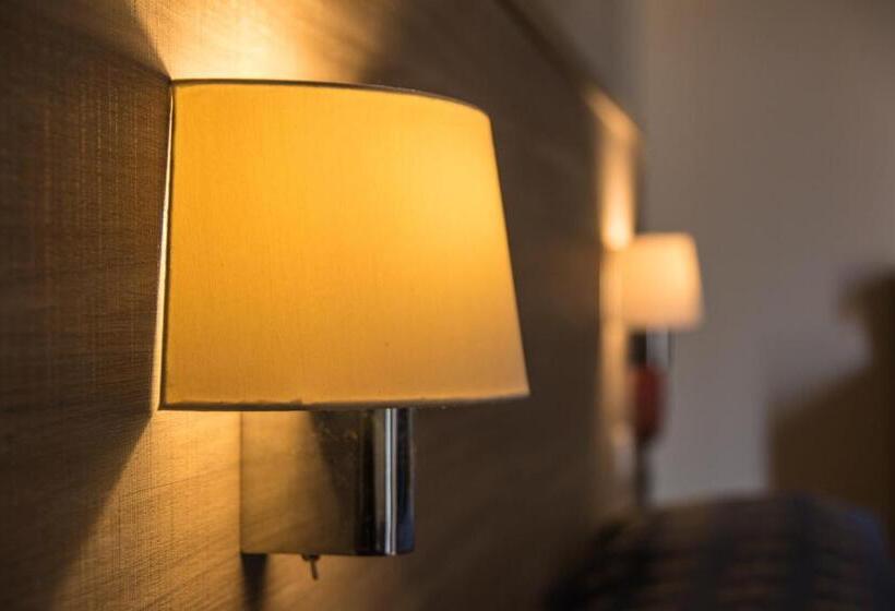 Четырехместный Номер Стандарт, Albergo Penza