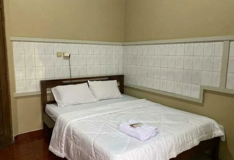 スタンダードルーム, Flamboyan Homestay 1 Dieng Syariah Redpartner